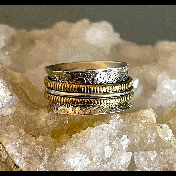 Jewelry - 🌟⭐️🌟 Meditation Spinner Sterling Silver Ring
